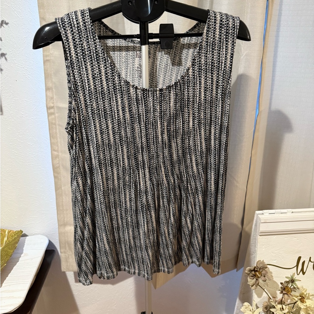 Croft & Barrow Black and White Striped Tank Top - Picture 6 of 6